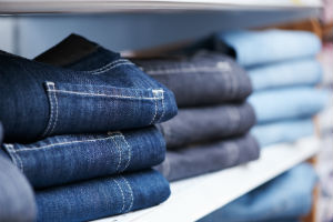 jeans-in-clothing-store