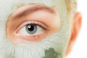 Organic skin care facial mask