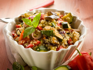 quinoa-vegetable-bowl-dish