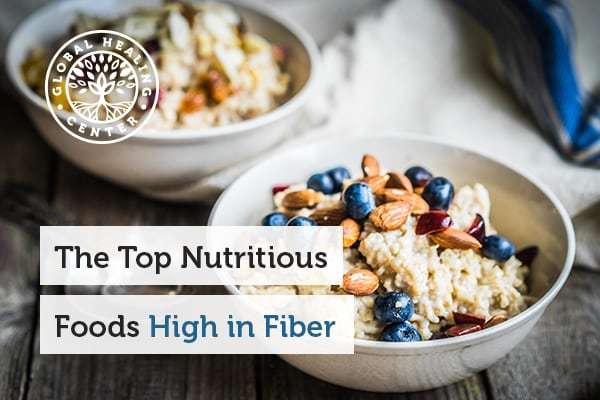 Two bowls of foods high in fiber.