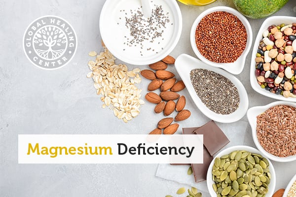 Several magnesium-rich foods that can help with magnesium deficiency.